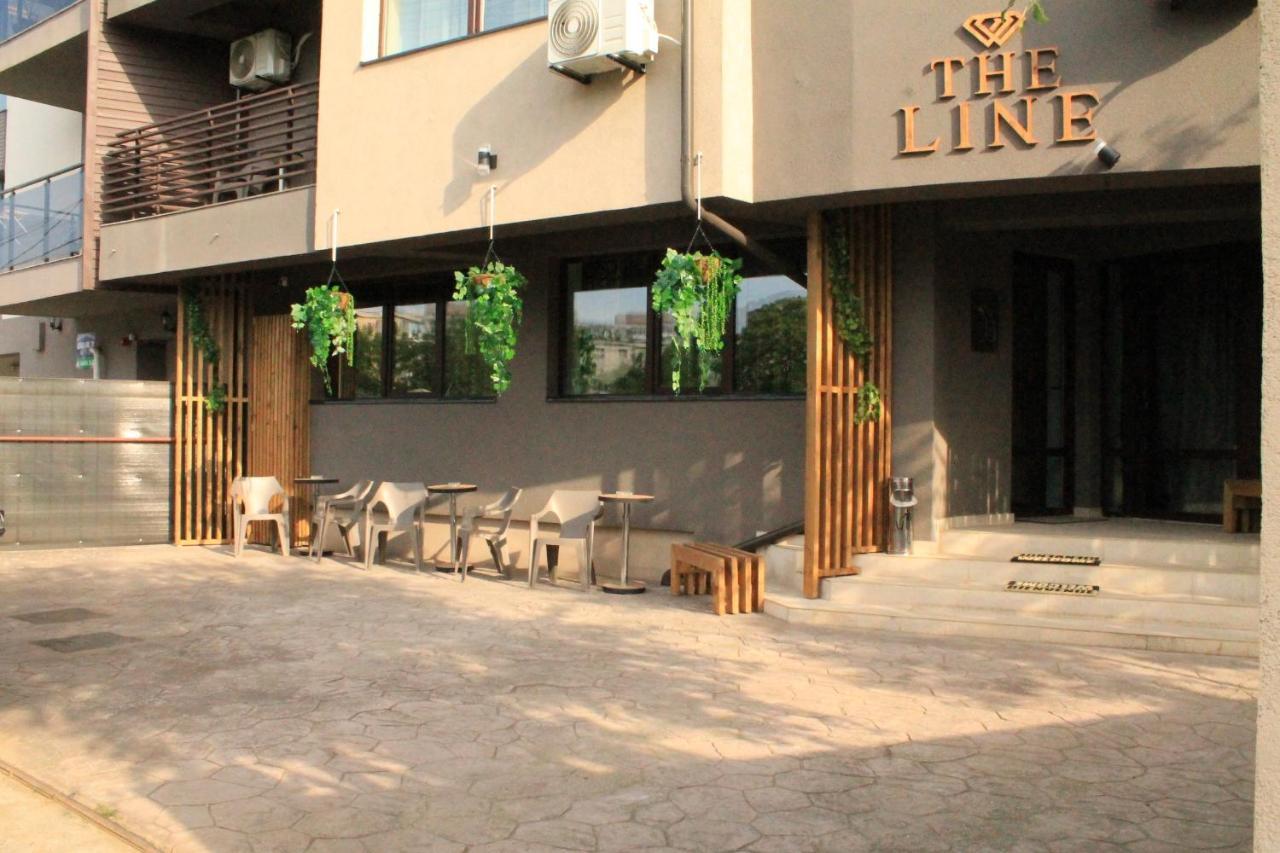 Theline Hotell Bukarest Exteriör bild