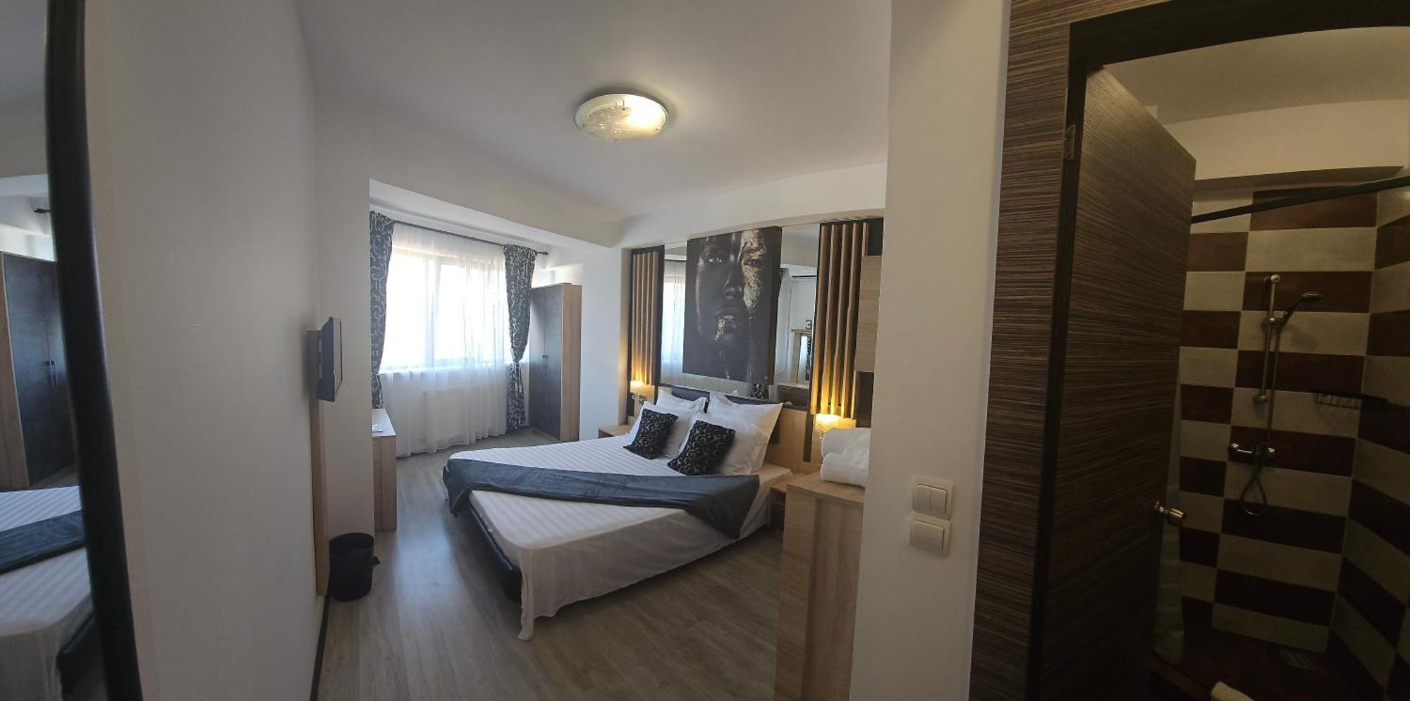 Theline Hotell Bukarest Exteriör bild